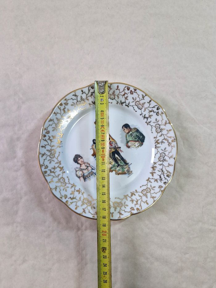 Assiette décorative  , Napoléon  , en porcelaine de luxe - photo numéro 5