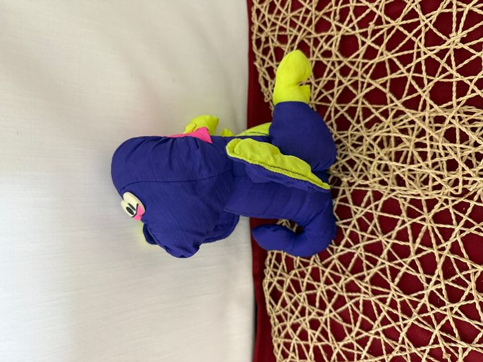 Dinosaure ptérodactyle Puffalump Dino Roar vintage 1992 violet néon vert citron et rose par Fisher-P - photo numéro 8