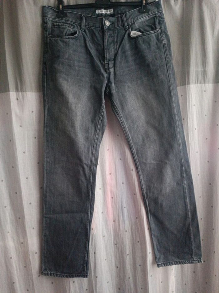 Jeans regular taille 44