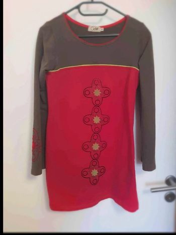 Haut  long  / mini  robe  taille 38