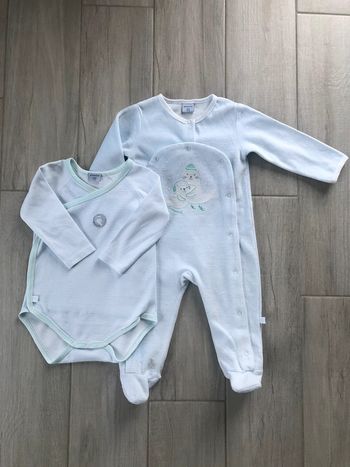 Pyjama et body Absorba 12 mois