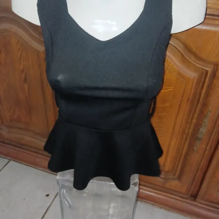 Tee-shirt taille 36/s - photo numéro 2