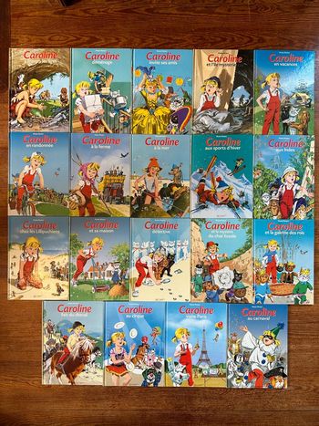 Lot de 19 albums livres Caroline reliure jaune beige Pierre Probst