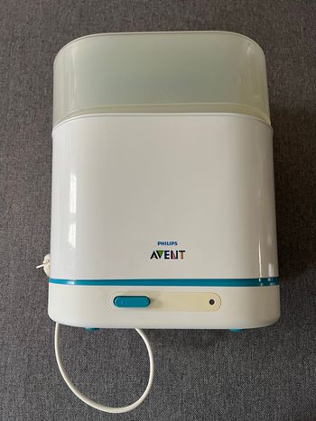 Stérilisateur biberons Philips Avent