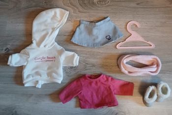 Lot vêtements Corolle 36cm