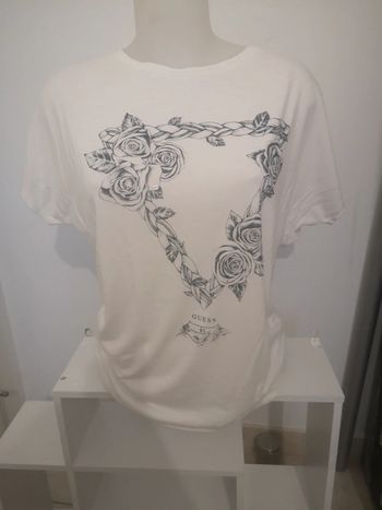T-shirt guess