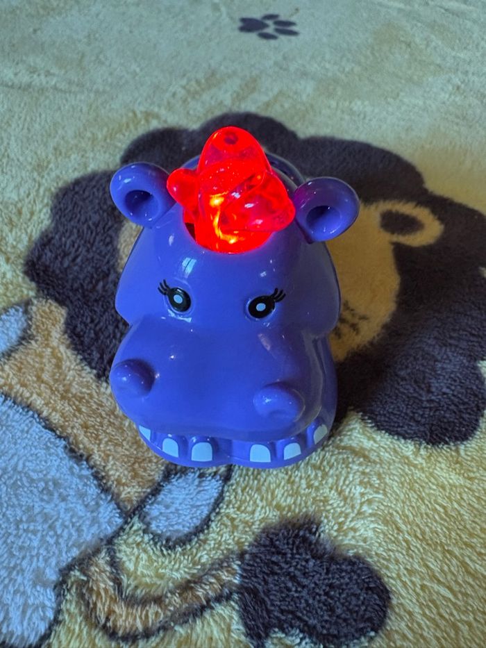 Tutut bolide animaux Lilo l’hippo