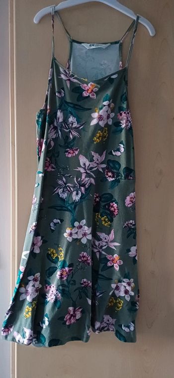 Robe fille taille 158-164. H&m