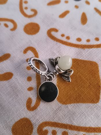 Charm luciole argenté