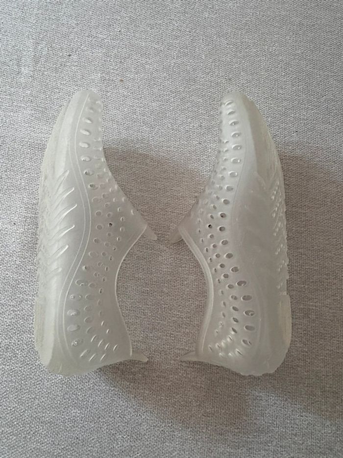 Chaussures aquatiques décathlon taille 26 - photo numéro 2