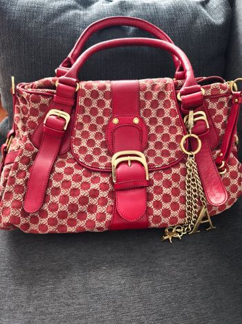 Sac à mains NEUF ARTHUR et ASTON cuir vachette