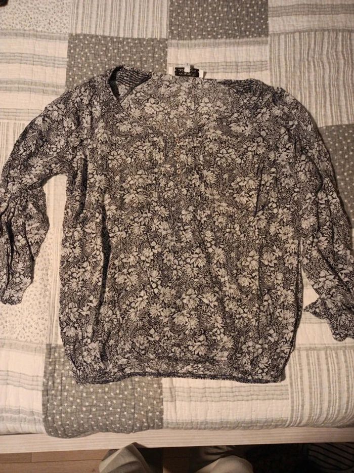 T-shirt femme taille 1 cache cache neuf sans étiquette bleu et blanc - photo numéro 8