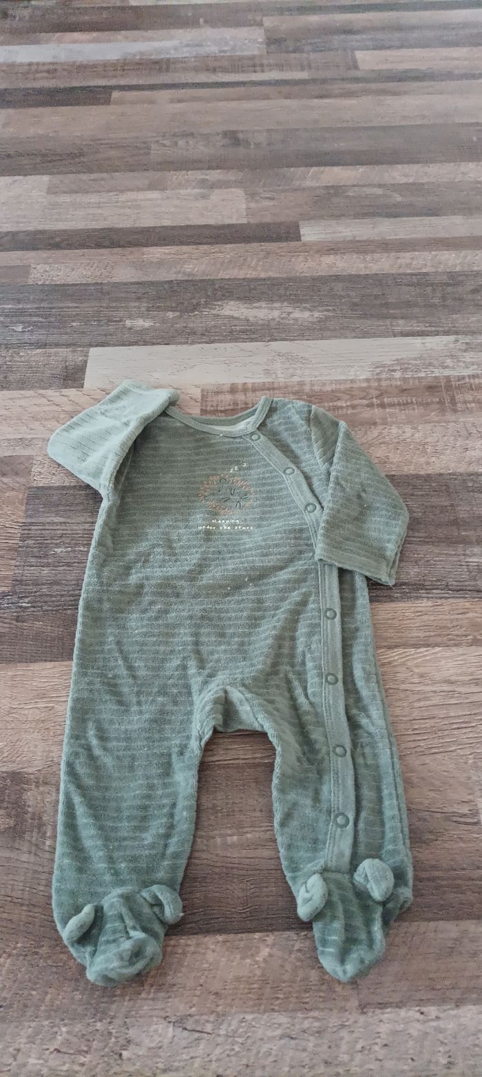 Vêtements bébé - photo numéro 4