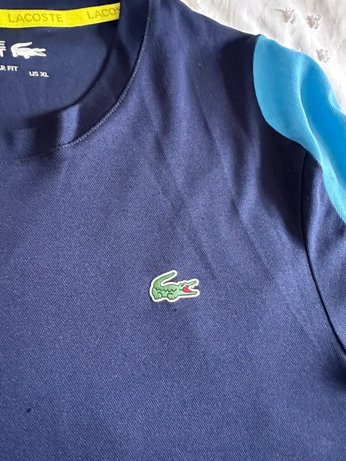 Ensemble bermuda et tee shirt Lacoste XL - photo numéro 12