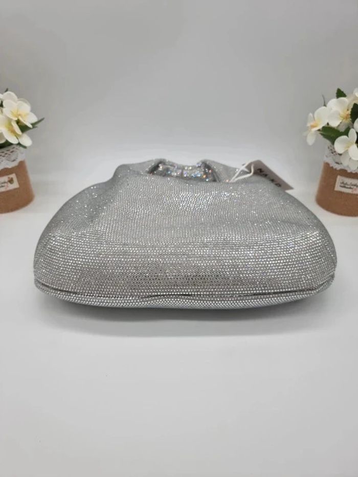 NA-KD sac rond pailleté strass - photo numéro 4