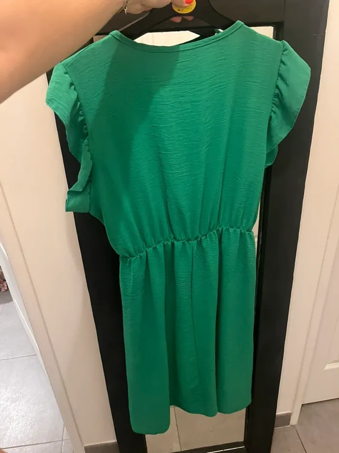 Robe chic verte - photo numéro 8