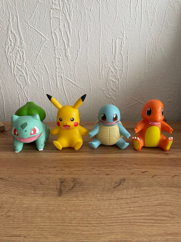 Lot de 4 figurines première génération officielle 9 cm en vinyl > Pokémon