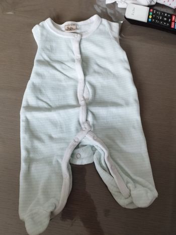 Grenouillère bébé