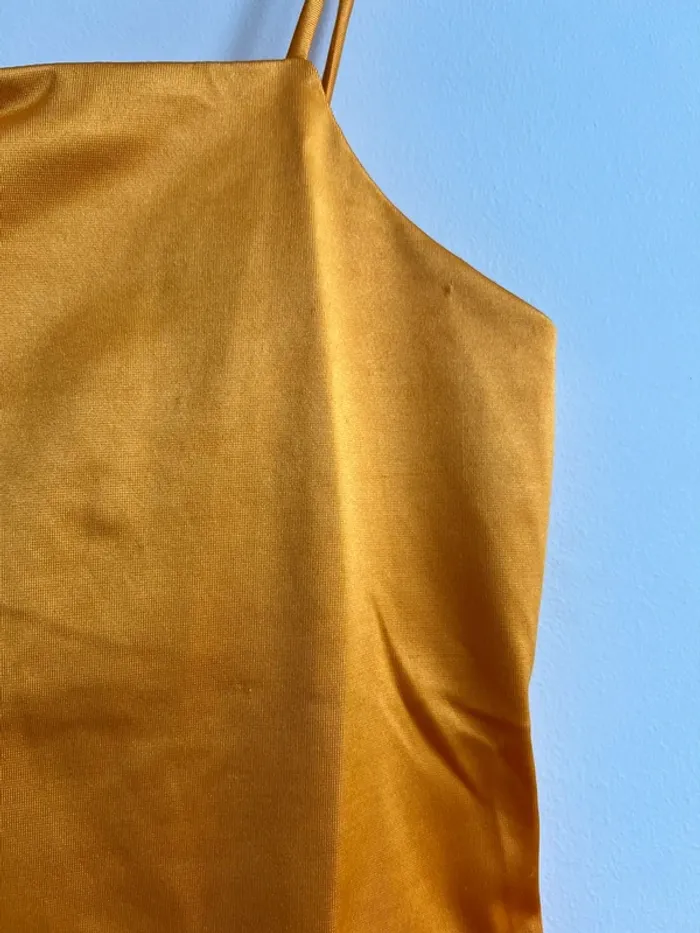 Robe taille S satin - photo numéro 11