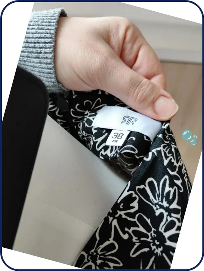 Robe fleurie - photo numéro 3