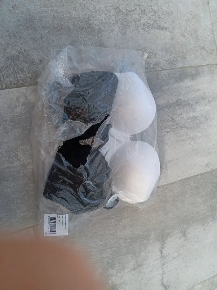 Lot de 2 soutien gorge neufs - photo numéro 2