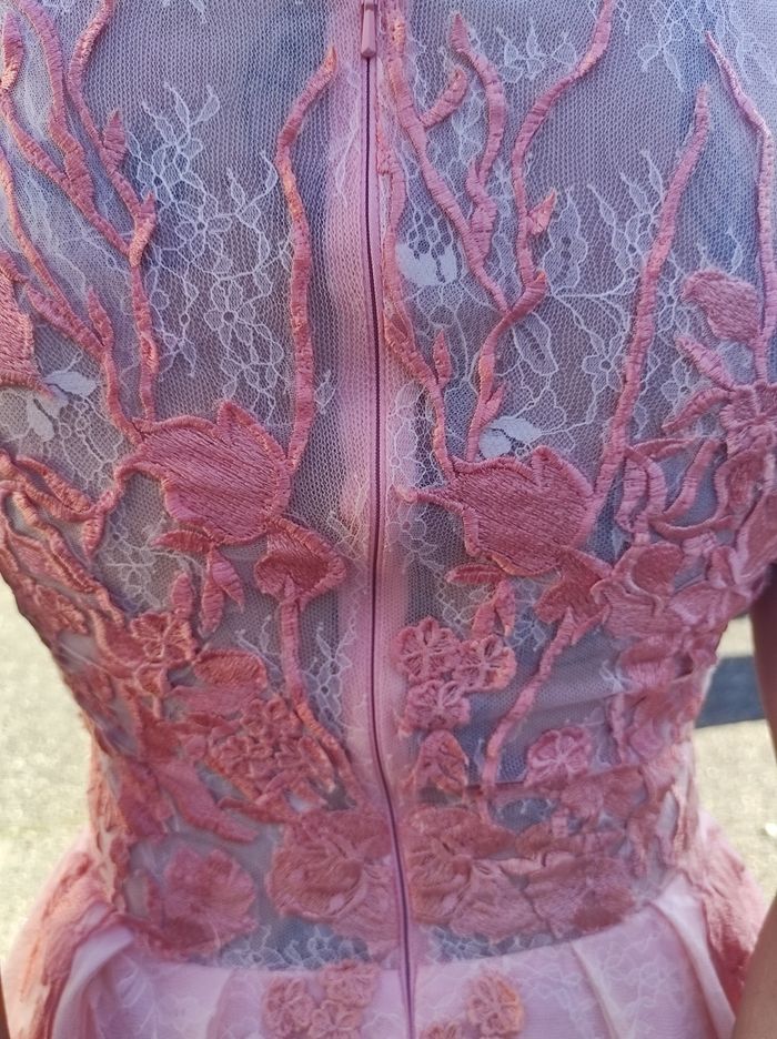 Robe de Cérémonie - photo numéro 2