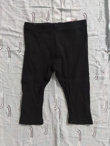 Legging/caleçon noir T.18-24 mois