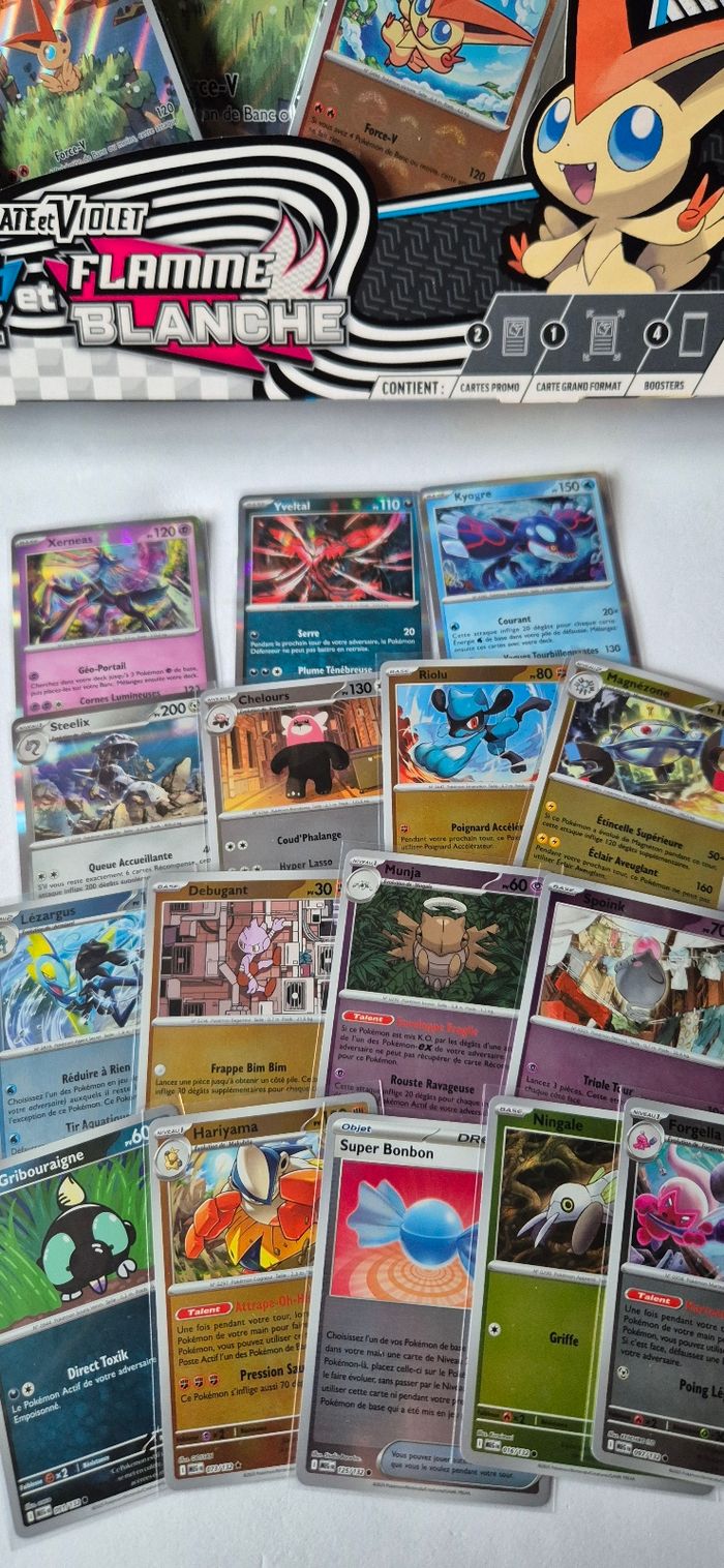 Pokémon masterball pokeball reverse me01 me02 ev10.5 victini ( sortie de boosters et ETB ) - photo numéro 8