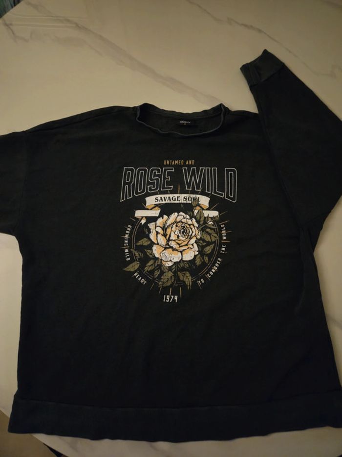 Pull Rose Wild savage noir