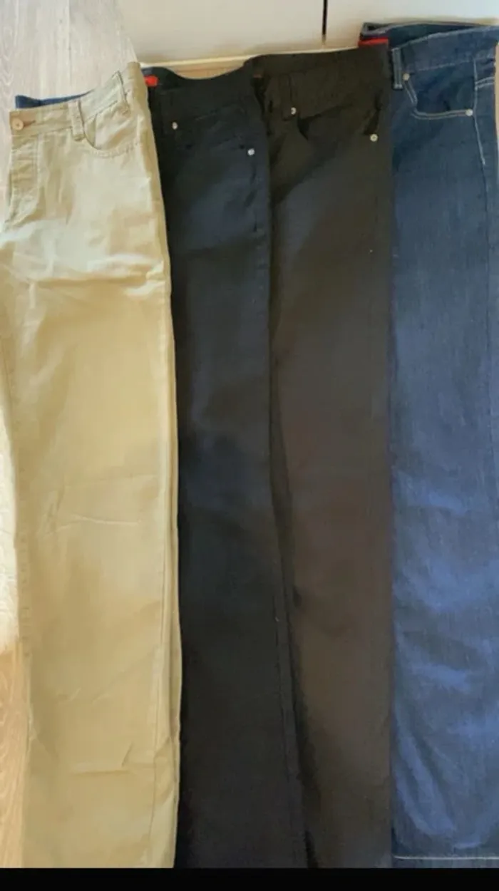 4 pantalons pour homme - photo numéro 2