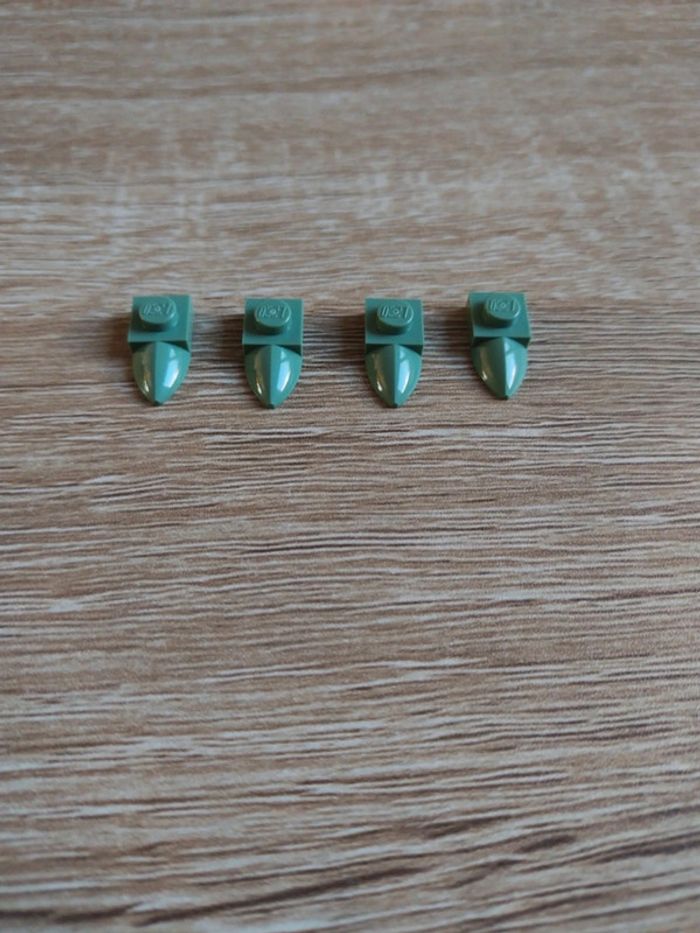 Lego lot 4 plats modifié 1x1 Sand green - photo numéro 2