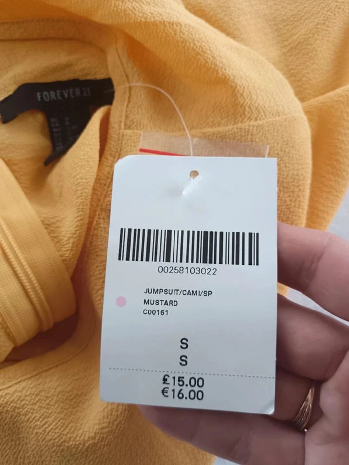 Combishort Forever 21 neuve S - photo numéro 7