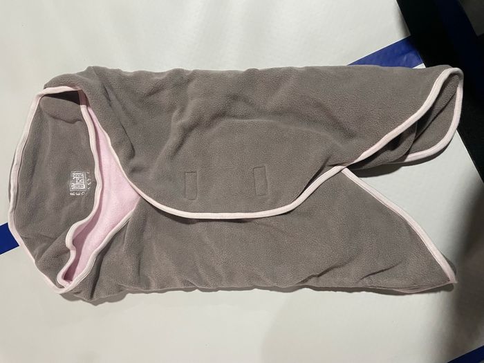 Couverture red Castel babynomad - photo numéro 2