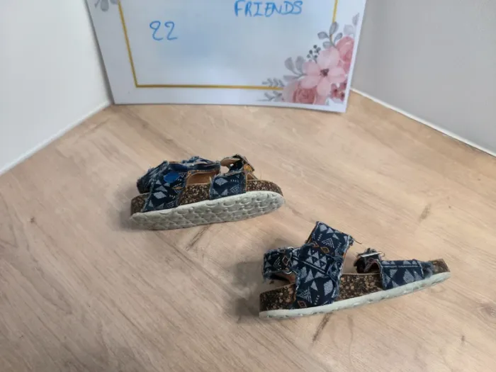 Sandalettes T22 - photo numéro 5