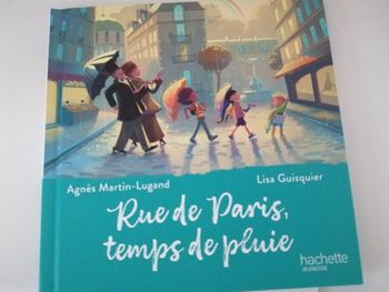 Rue de Paris, temps de pluie