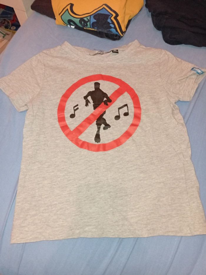 T-shirt 8 ans