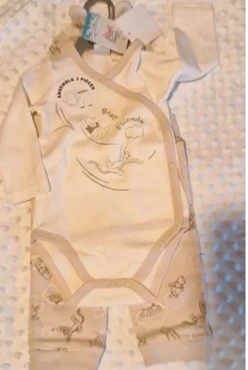 Ensemble  3  pièces  Winnie Disney