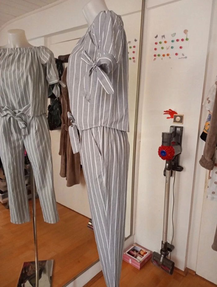 Ensemble haut et pantalon - photo numéro 2