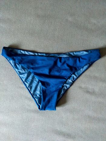 as de maillot de bain bleu velours  – Taille 36 – 1 seul exemplaire disponible