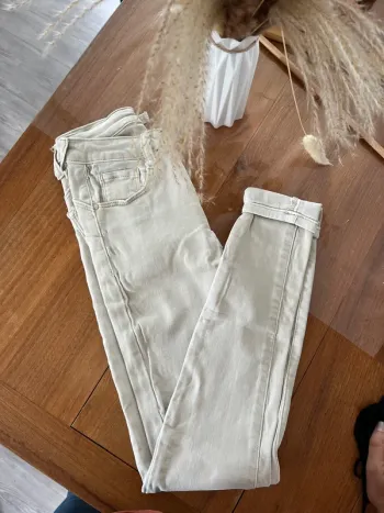 Pantalon beige crème
