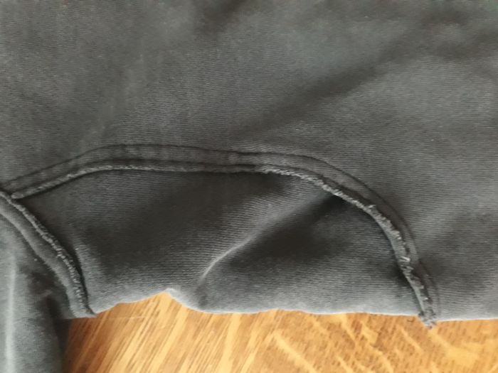 Gilet , veste , sweat zippé a capuche  6 ans IDSPORT - photo numéro 4