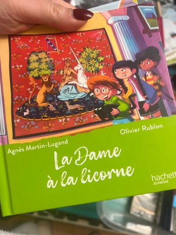 Livre neuf "La dame à la licorne" livre Mc'Do