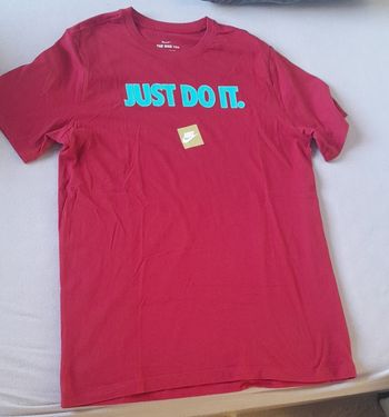 Tee-shirt