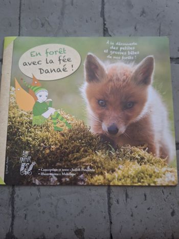 Livre En forêt avec la fée Danaé