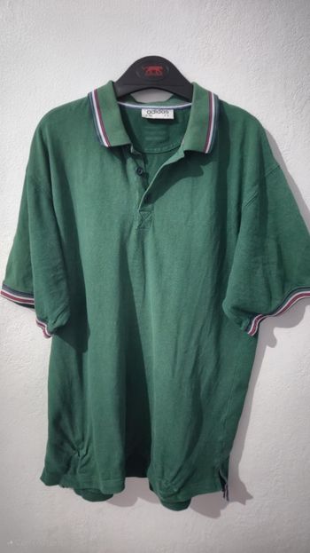 Polos