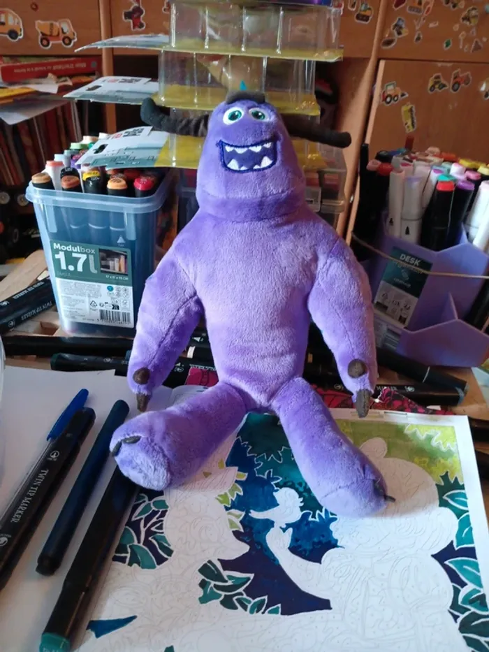 Peluche tylor de monstre et compagnie 20cm env pas vinted go