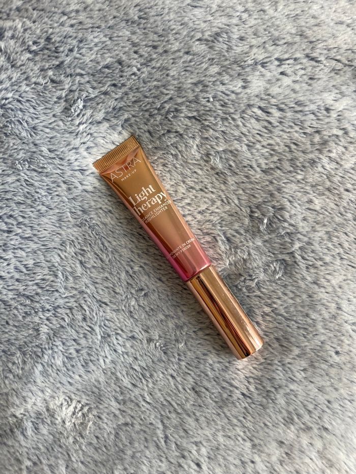 Highlighter light therapy 02 astra