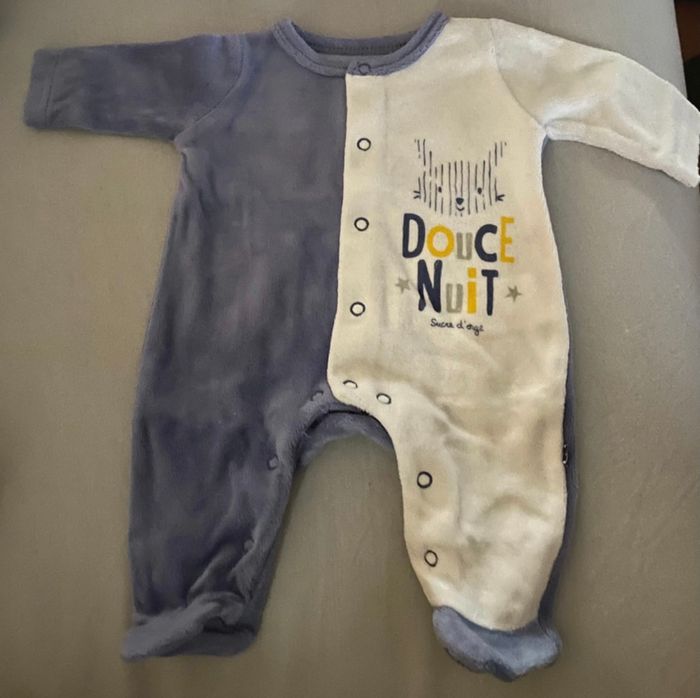 Lot 3 pyjamas - photo numéro 2