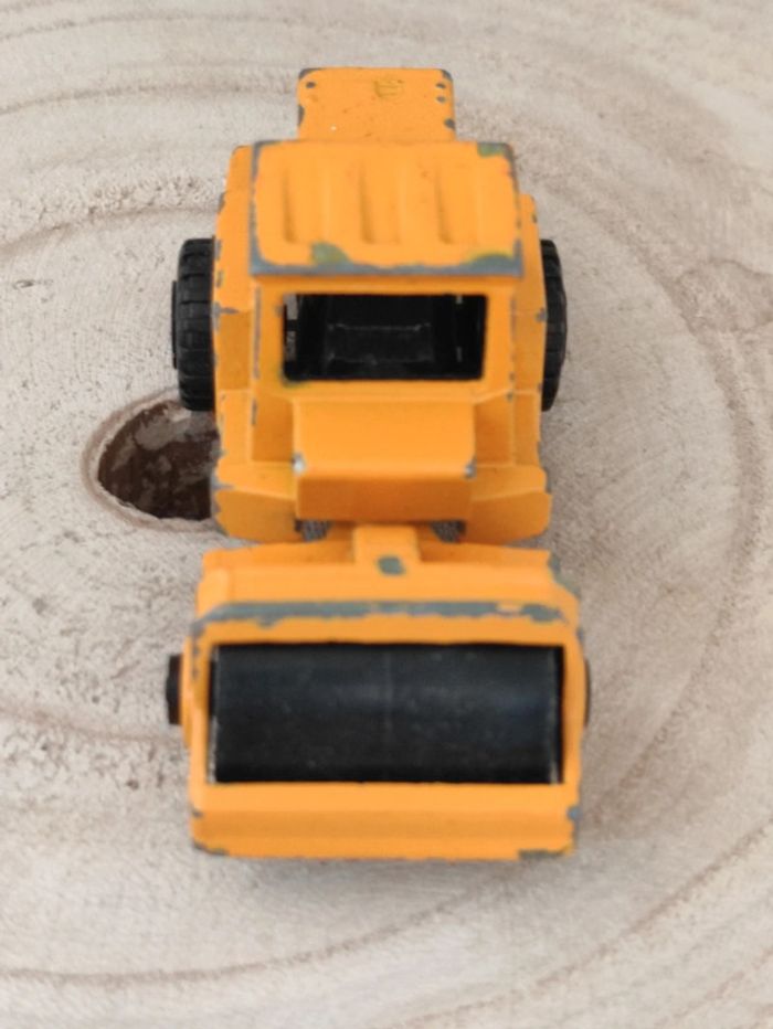 Majorette engin de chantier rouleau compresseur - photo numéro 4