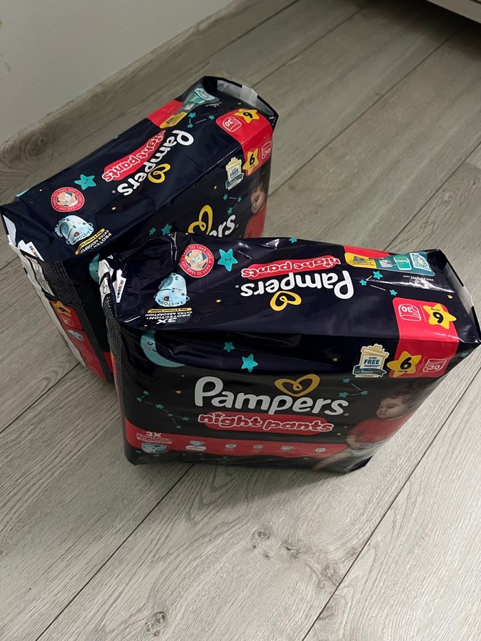 Lot 2 paquets Pampers Night taille 6 - photo numéro 2